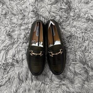 Steve Madden Wallace Green Croc Embossed Leather Loafers